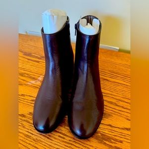 Talbots Dark Brown Zipper Ankle Leather Boots Bootie 7 M Flat Heel